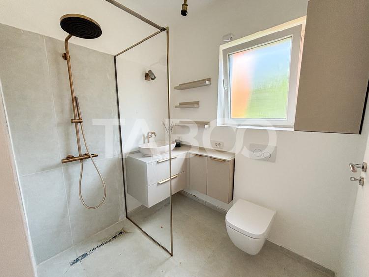 Apartament cu 3 camere semidecomandat, mobilat în Mănăștur