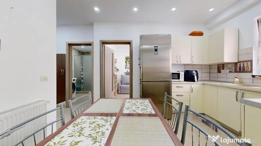 Apartament cu 2 camere decomandat în Central