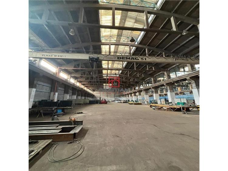 Spațiu comercial, de 17,500 mp, în Central
