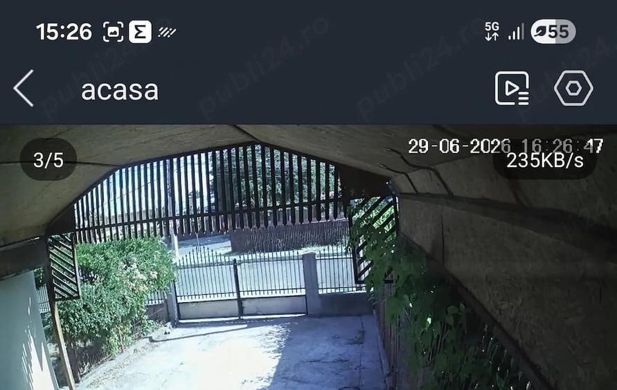 Casă cu Teren 2085 Mp în Central