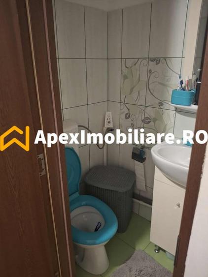 Apartament cu 3 camere decomandat în Colentina