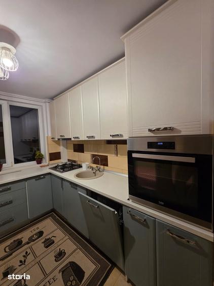 Apartament de vanzare, 3 camere, decomandat, 72 mp, Alexandru cel Bun - 10