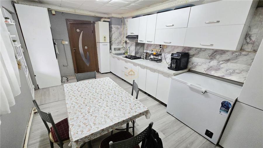 VIDEO - Calea Odoreului | Casa cu 4 camere - Teren 288 m² | <5 minute de centrul - 23