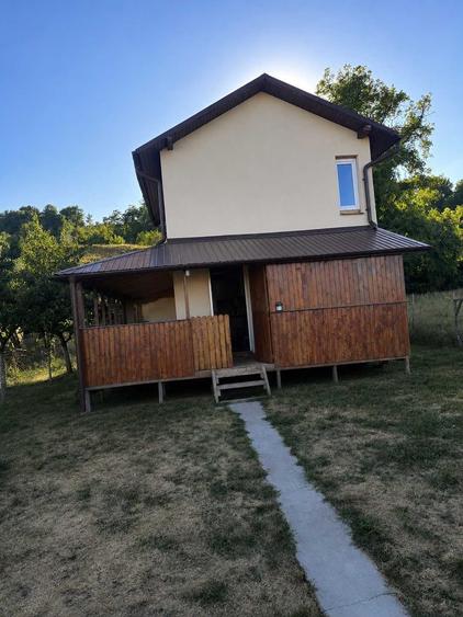 Casă cu 3 camere în Central