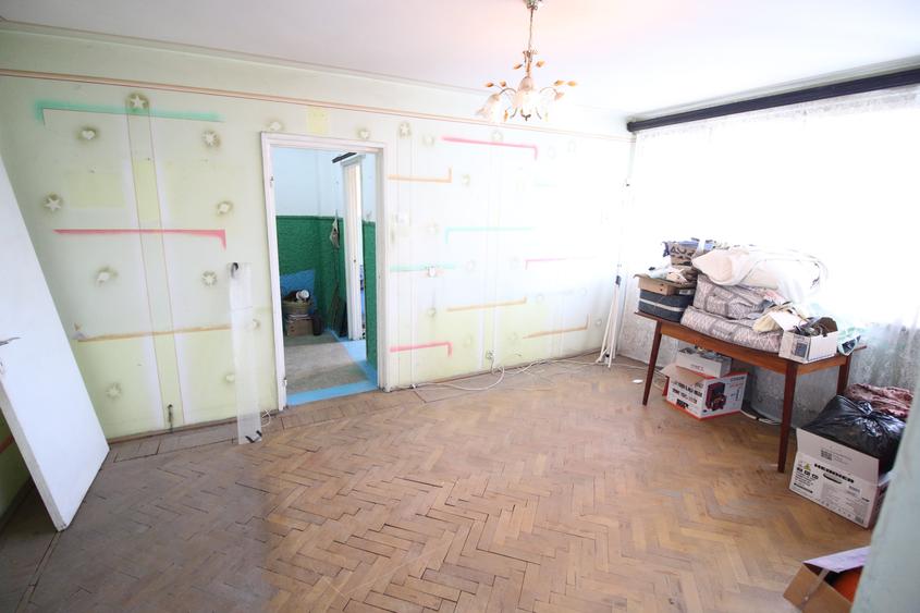 Apartament cu 2 camere în Micro 16
