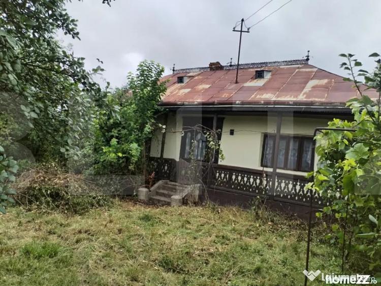 Casă cu 2 camere cu Teren 2700 Mp în Dorohoi