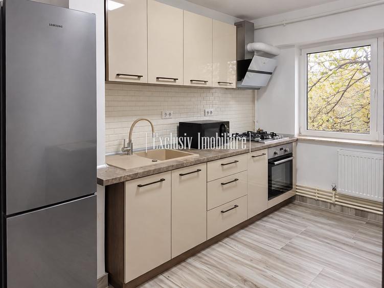 Apartament cu 3 camere decomandat în Tomis Nord