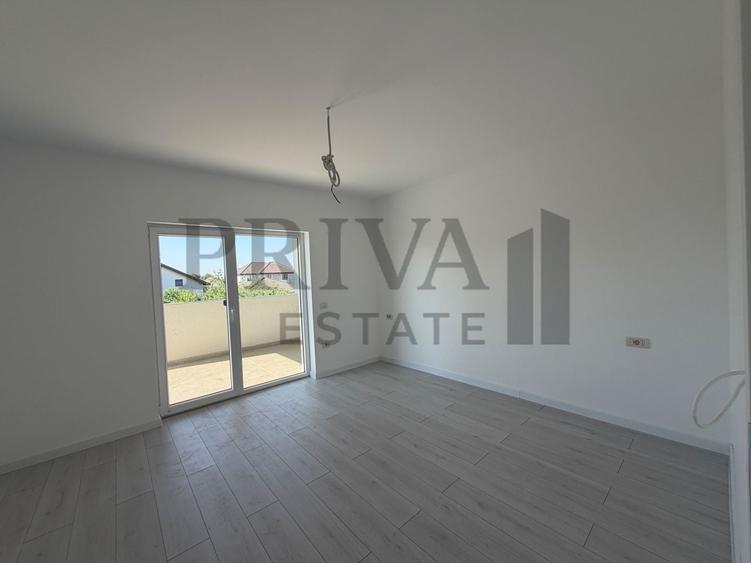 Duplex cu 4 camere cu Canalizare în Chișoda