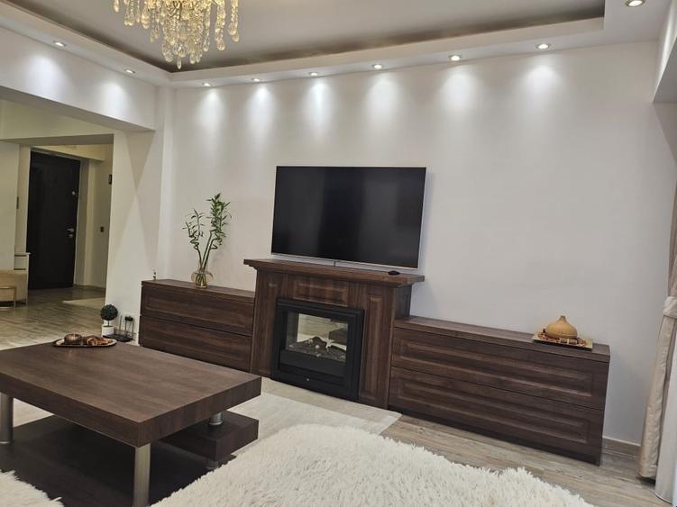 Apartament cu 2 camere decomandat, mobilat în Unirii