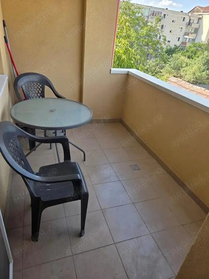 Apartament cu 2 camere semidecomandat în Dacia
