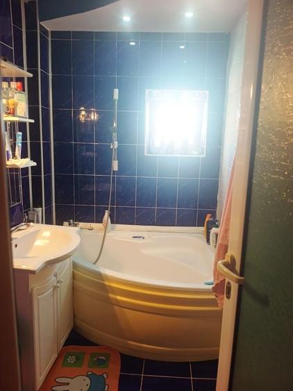 Vand apartament 2 camere Mioveni,etaj 2 ,spatios - 4