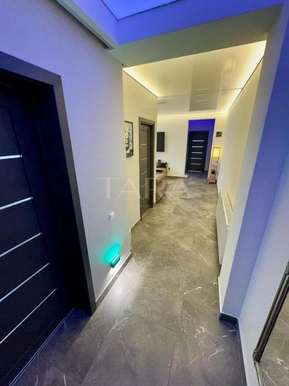 Apartament cu 3 camere decomandat, mobilat în Florești
