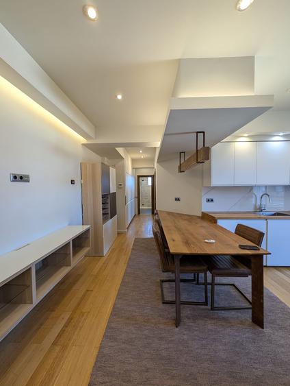 Apartament cu 3 camere semidecomandat în Florești — fotografia 3