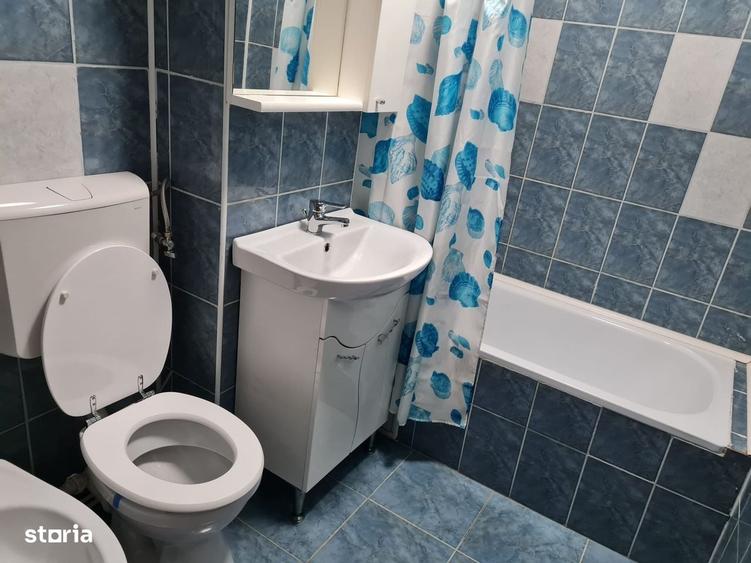 Apartament cu 2 camere semidecomandat în Republicii