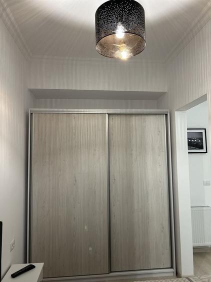 Apartament cu 2 camere decomandat în Exterior Vest