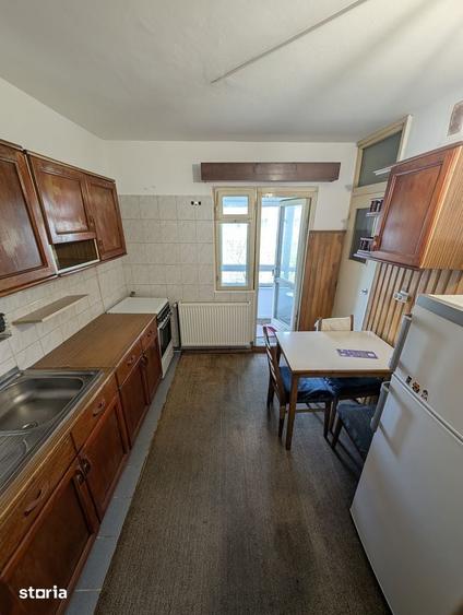Apartament cu 2 camere decomandat în Între Lacuri