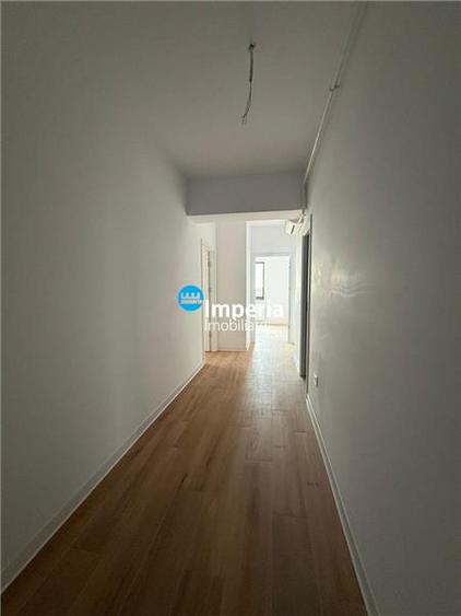 Apartament cu 3 camere decomandat în Valea Lupului