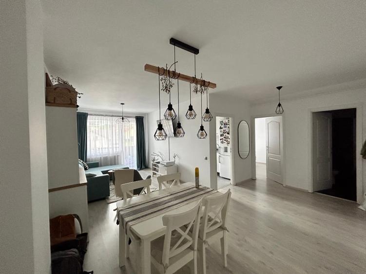 Apartament cu 2 camere semidecomandat, mobilat în Dâmbul Rotund