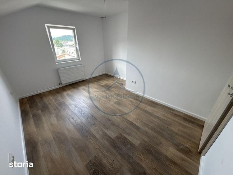Apartament cu 3 camere în Sud
