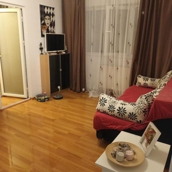 Apartament cu 2 camere nedecomandat în Central