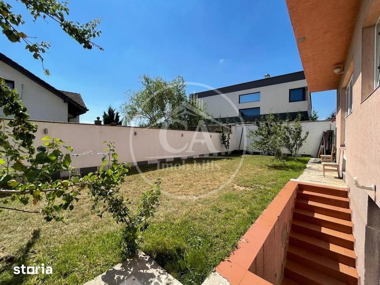 Casă cu Teren 800 Mp în Sânmartin