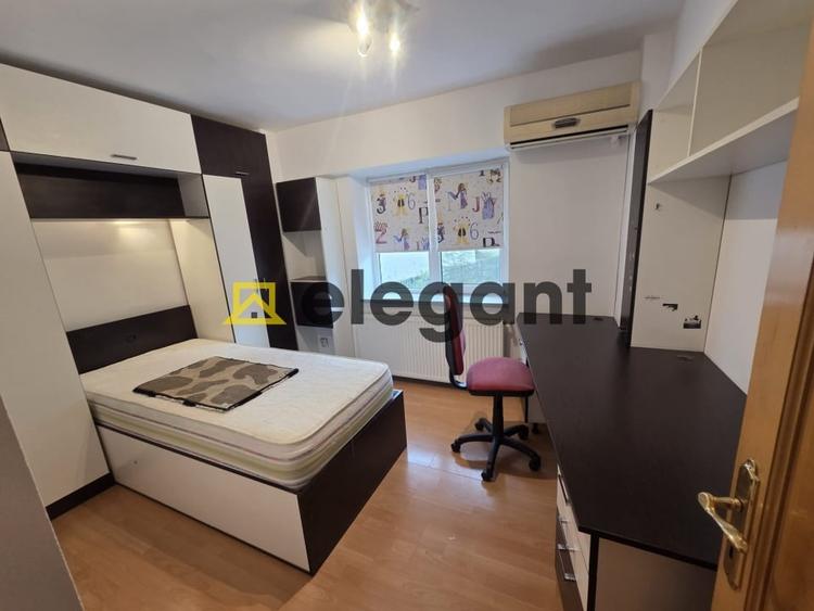 Apartament cu 4 camere decomandat, mobilat în Sărari