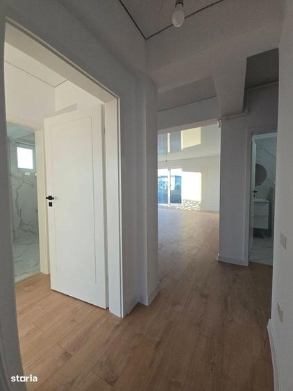 Apartament cu 3 camere decomandat în Dobroești