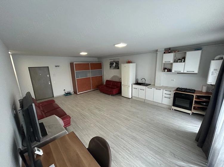 Apartament cu 2 camere decomandat în Florești
