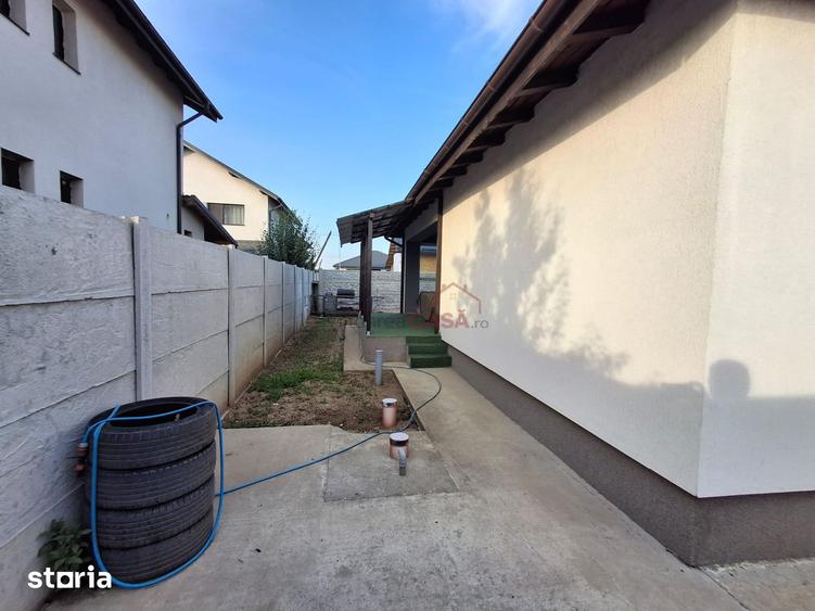 Casă cu 3 camere cu Teren 280 Mp în Vidra