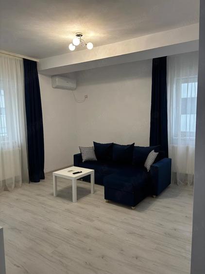 Apartament cu 2 camere decomandat în Exterior Vest
