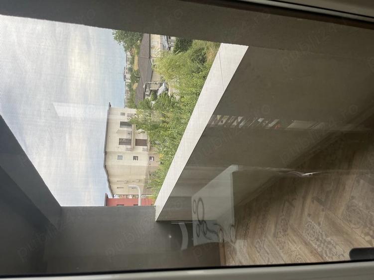Apartament cu 3 camere decomandat în Giroc