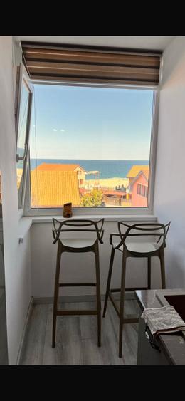 Apartament cu 2 camere decomandat, mobilat în Faleza Nord