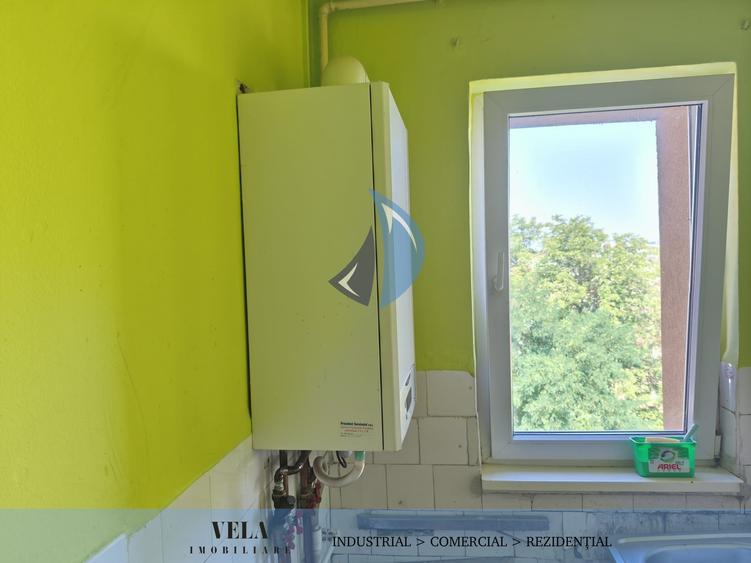 Apartament cu 3 camere în Dâmbu Pietros