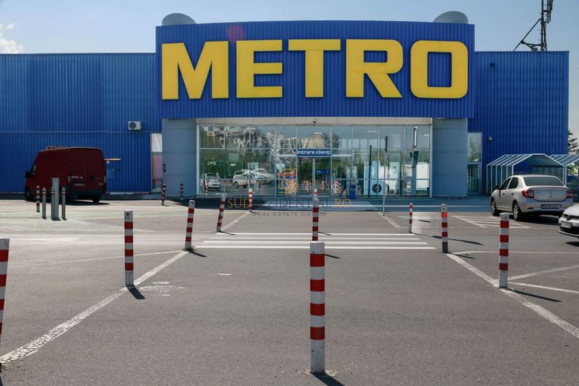 Apartament cu 2 camere decomandat în Metalurgiei
