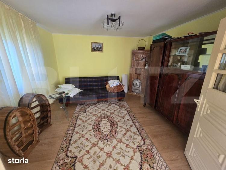 Casă cu 3 camere în Costești