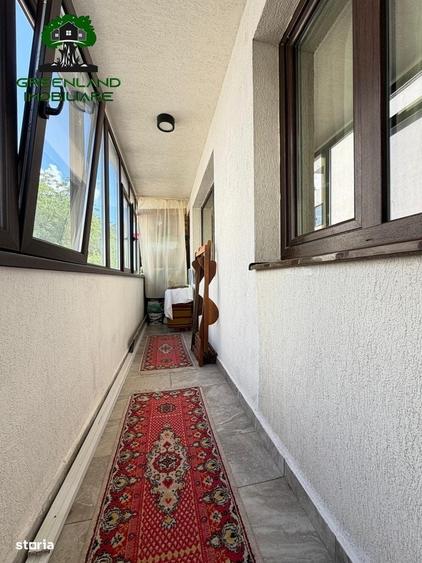 Apartament cu 2 camere decomandat în Nicolina
