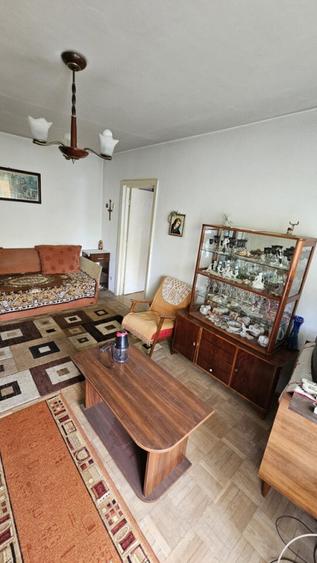 Apartament cu 2 camere semidecomandat în Nord