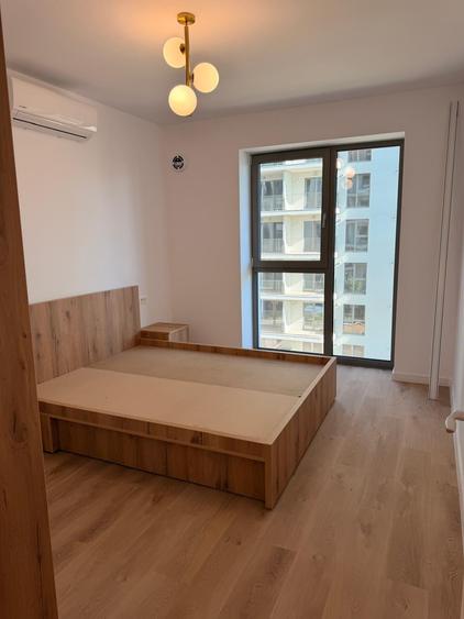 Apartament cu 2 camere semidecomandat în Theodor Pallady