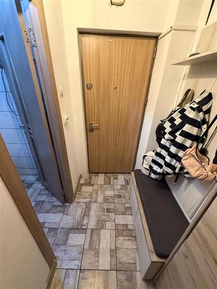 Apartament cu 2 camere semidecomandat în Tătărași