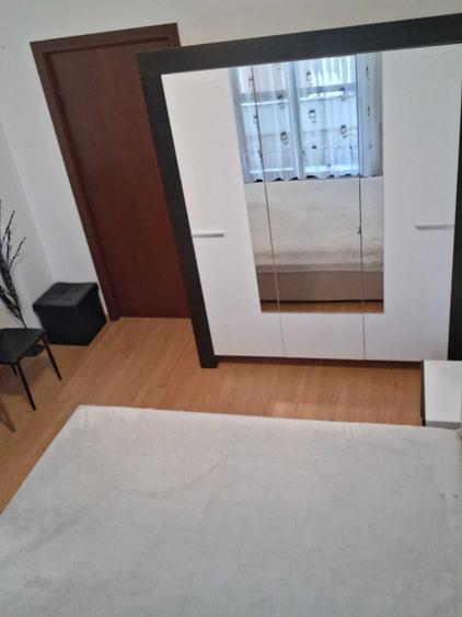 Apartament cu 2 camere decomandat în Dobroești