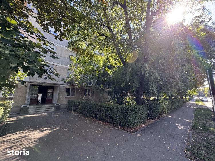 Apartament cu 2 camere în Micro 14
