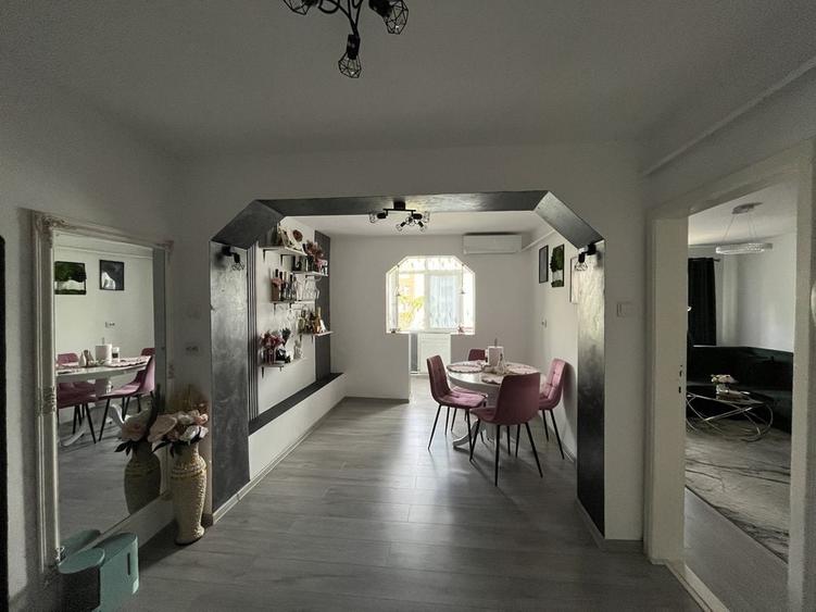 Apartament cu 3 camere în Stana