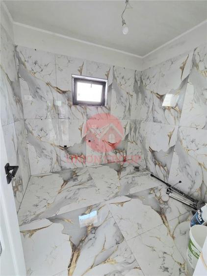 Casă cu 3 camere cu Teren 411 Mp în Valu lui Traian