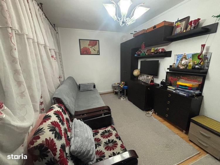 Apartament cu 2 camere decomandat, mobilat în Central