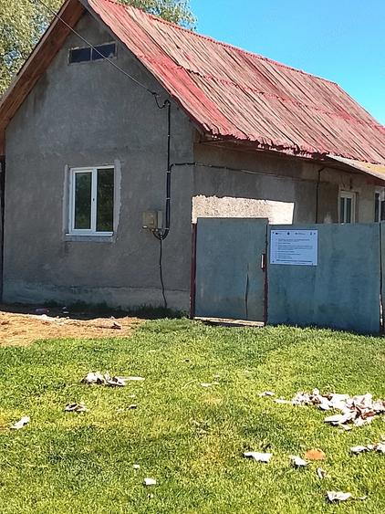 Casă cu 2 camere cu Teren 460 Mp în Marga