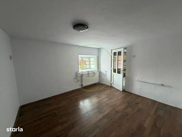 Casă cu 3 camere în Trei Stejari