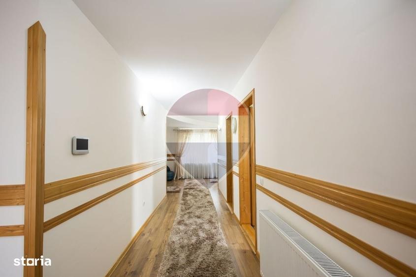 Casă cu 4 camere cu Teren 1007 Mp în Vad