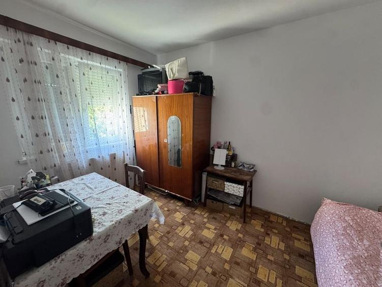 Apartament cu 2 camere nedecomandat în Central
