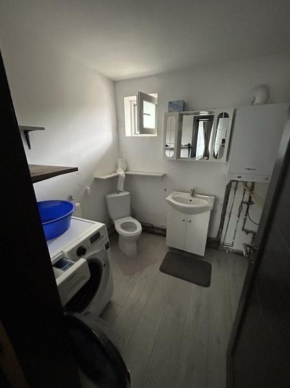 Casă cu 3 camere în Săcălaz