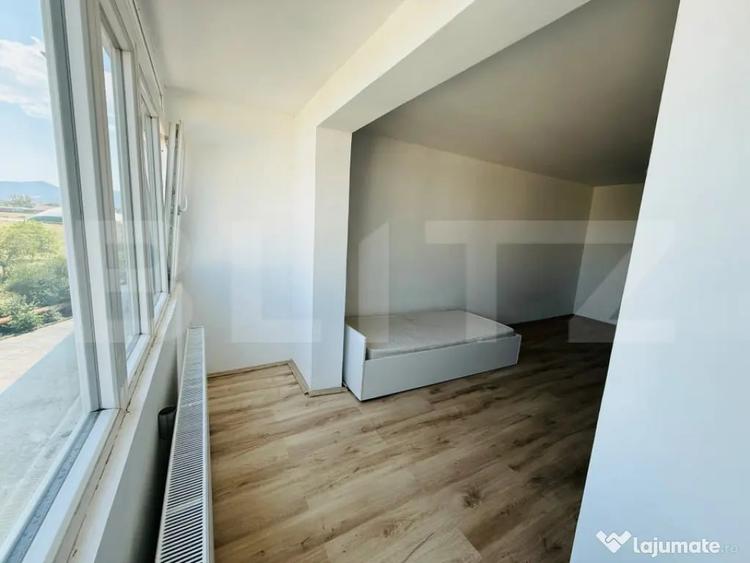 Apartament cu 2 camere decomandat în Noua